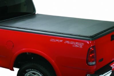 DS Performance | Accessoires pour automobiles au Montreal | LUND GENESIS SNAP TONNEAU | Automotive accessories specialist in Montreal offering OEM & aftermarket automotive accessories, installation and dealership direct services. DS Performance | Accessoires pour automobiles au Montreal | Automotive accessories specialist in Montreal offering OEM & aftermarket automotive accessories, installation and dealership direct services.